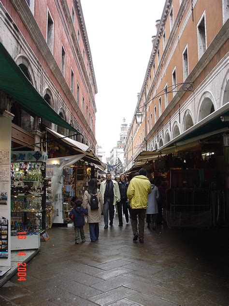 The Rialto Market, Venice, Italy | Rialto is an area of the … | Flickr