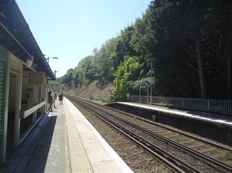 Moulsecoomb railway station © Stacey Harris cc-by-sa/2.0 :: Geograph ...