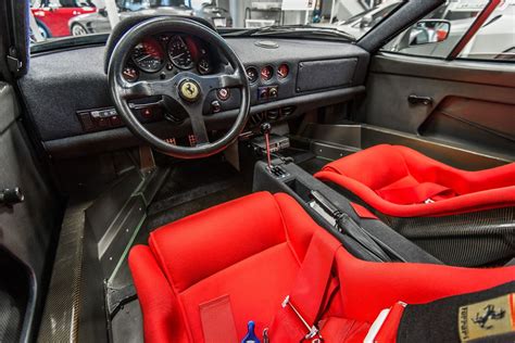 Ferrari F40 Interior - Great Cars