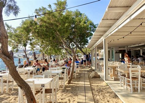 27 Best Restaurants in Mykonos - Where To Eat