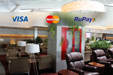 10 Best Debit Cards with Complimentary Airport Lounge Access in India ...