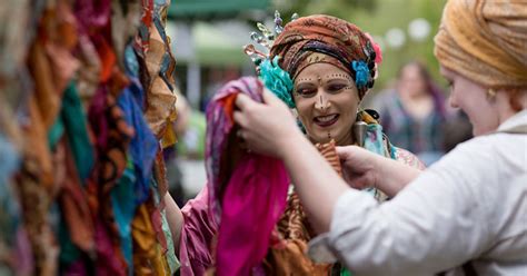 Pagans Celebrate Autumnal Equinox With Public Rituals | HuffPost