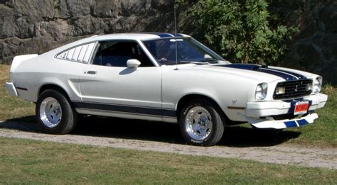 Ford Mustang 1975 | Ford mustang car, Mustang, Ford mustang