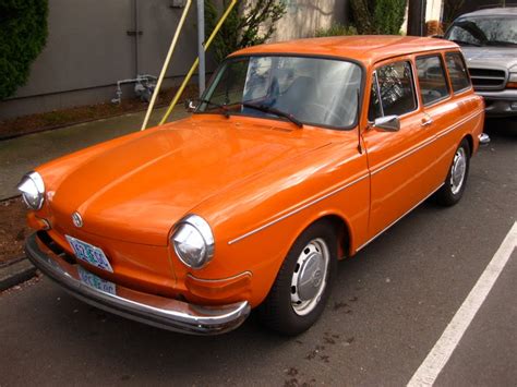 OLD PARKED CARS.: 1970 Volkswagen 1500 Squareback Wagon.