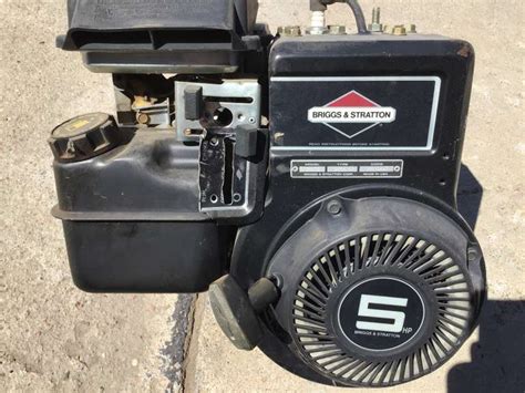 Briggs & Stratton 5HP Engine - Gavel Roads Online Auctions