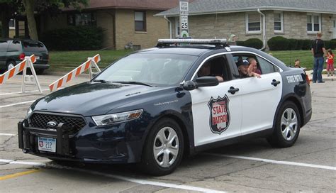 Wisconsin State Patrol in St Francis Days Parade - a photo on Flickriver