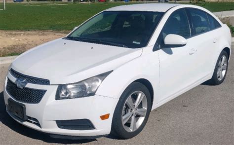 2014 Chevrolet Cruze - Leather Seats!