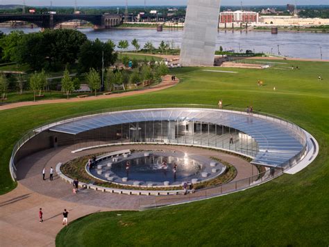 Museum beneath St. Louis's Gateway Arch opens to the public