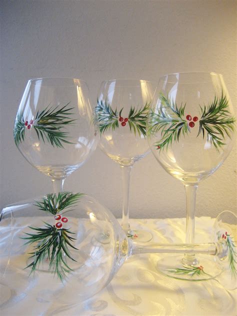Handpainted Christmas wine glasses set of 2 with berries and
