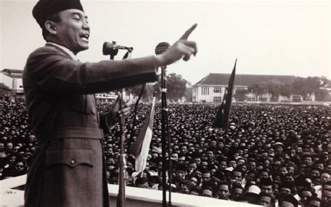 10 Kutipan Sang Proklamator Soekarno yang Membakar Semangat Kemerdekaan