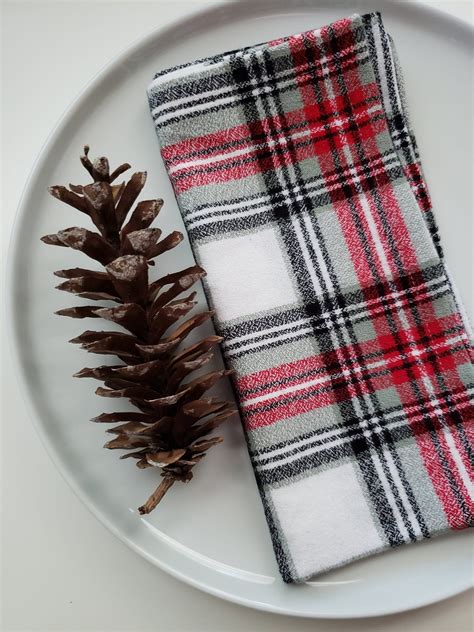 Christmas Cloth Napkins Plaid Flannel Napkins Thanksgiving | Etsy ...