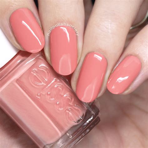 Nail Polish Society: Essie Spring 2018 Collection