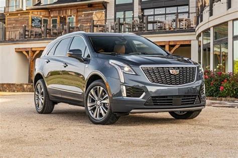 2022 Cadillac XT5 Consumer Reviews - 3 Car Reviews | Edmunds