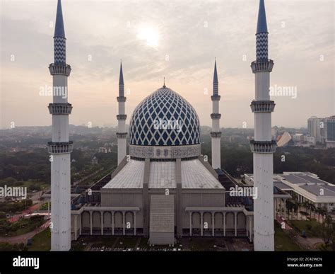 Aerial view of Sultan Salahuddin Abdul Aziz Mosque or locally known as Masjid Shah Alam Stock ...