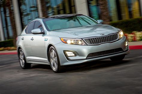 2014 Kia Optima SX Turbo Review - Automobile Magazine