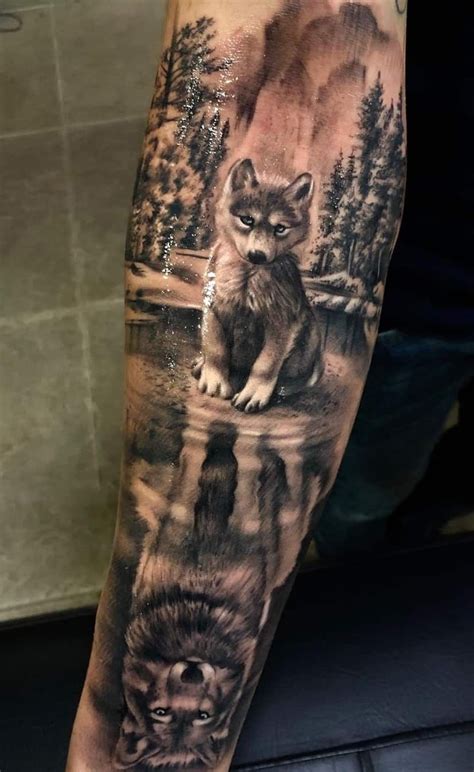 tatuajes | Wolf tattoo sleeve, Wolf tattoo meaning, Wolf tattoo forearm