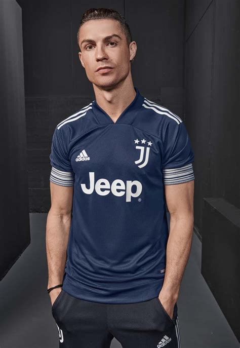 The new adidas Away-kit for Juventus 2020/2021