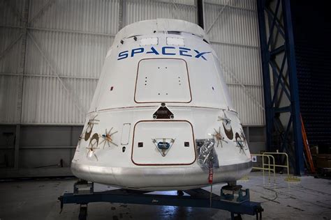 Photos: SpaceX cargo mission prepared for launch – Spaceflight Now