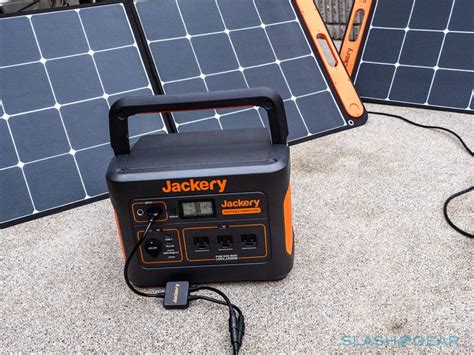 Jackery Explorer 1000 Portable Power Station Review - SlashGear