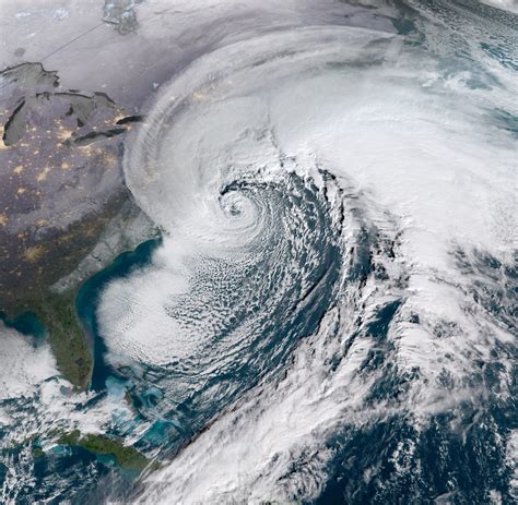 What is a Nor’Easter and Why The Name? - Maximum Weather Instruments