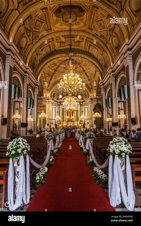 MANILA, PHILIPPINES - JANUARY 27, 2018: Interior of San Agustin Church in Intramuros district of ...