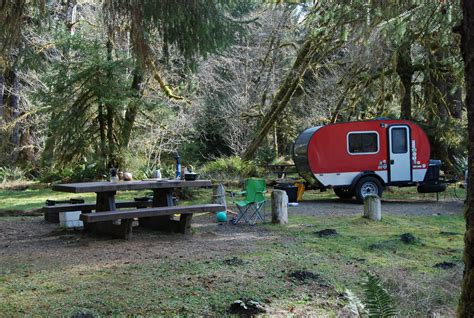 Hoh Rain Forest Campground, a Washington National Park located near ...