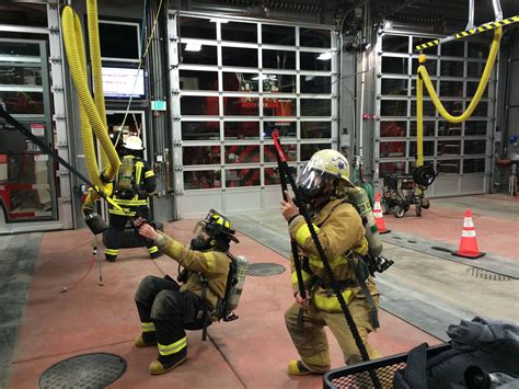 3 Los mejores entrenamientos para bomberos para desarrollar la fuerza del núcleo | Emergencia en ...