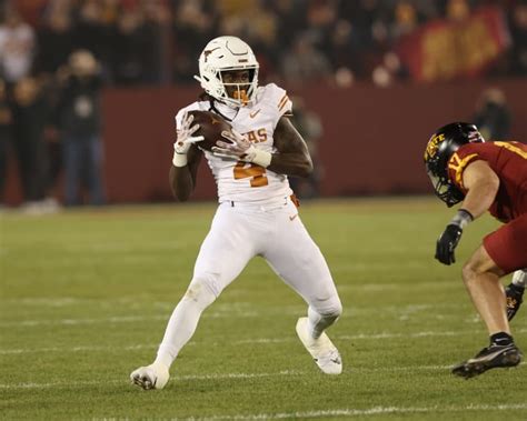 What We Learned: C.J. Baxter's Big Second-Half Leads Texas Longhorns ...