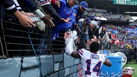 Buffalo Bills fans in Baltimore celebrate win over Ravens