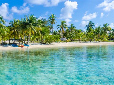 12 Best Beaches In Belize: Belize Beaches Guide [2024]