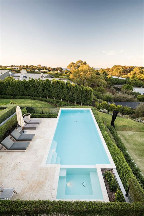 Portsea perfection: a pool and spa with a coastal view - Completehome