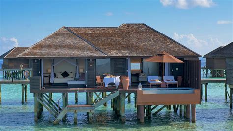 Maldives Deluxe Water Villas - Maldives Accommodation