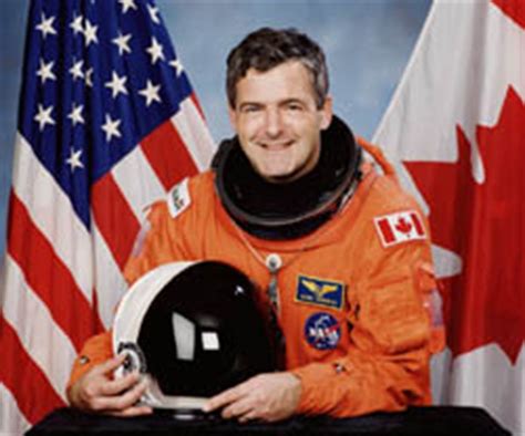 Astronaut Marc Garneau's biography | Canadian Space Agency