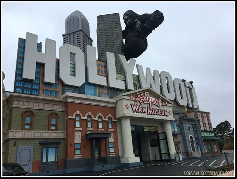 Hollywood Wax Museum Entertainment Center {Branson Reviews}