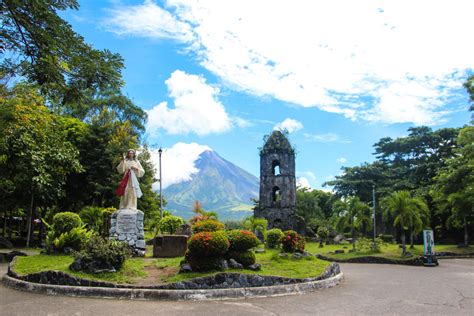 Touring the Historical Cagsawa Ruins in Legazpi City, Albay | HubPages