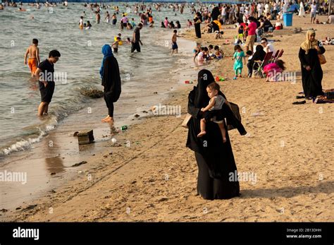 public beach in Jeddah, Saudi Arabia Stock Photo - Alamy