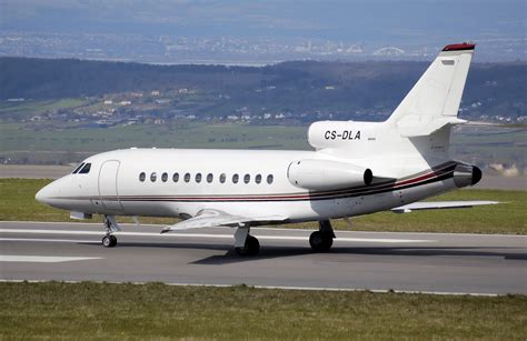 Archivo:Dassault falcon 900b cs-dla arp.jpg - Wikipedia, la ...
