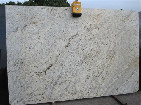 Colonial Cream Granite 2cm Block 275 | 2 slabs @ 118x79 | Arizona Tile Anaheim | Flickr