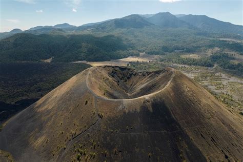 Cumple 80 años el primer volcán que la ciencia vio nacer en directo - Allamat | Breaking News