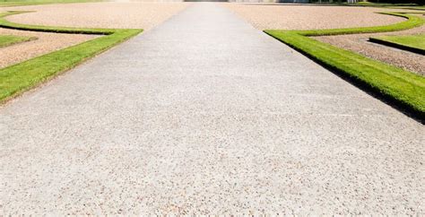 What Type of Gravel is Best For Driveways? - A.L. BLAIR CONSTRUCTION