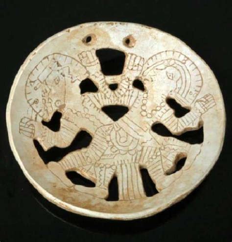 MOUNDBUILDER SHELL GORGET NATIVE AMERICAN ARTIFACTS