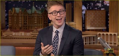 Tyler Oakley Face Swaps With Jimmy Fallon on 'Tonight Show' | Photo 937523 - Photo Gallery ...