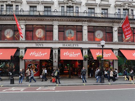 Regent Street on lockdown after suspect package in Hamleys toy shop | The Independent | The ...