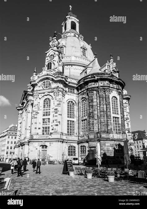 Old building facade renovation Black and White Stock Photos & Images - Alamy