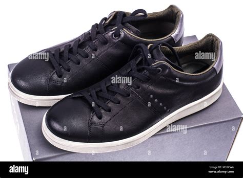 Black tennis shoe hi-res stock photography and images - Alamy