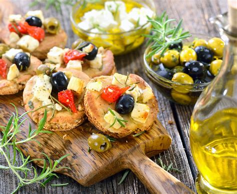 Go Healthy! A Beginner’s Guide to Start the Mediterranean Diet!