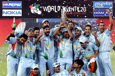Dhoni lauds India as comeback kings after triumph against Pakistan - Sport - DAWN.COM