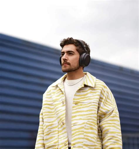 Deal | The Sennheiser Momentum 4 Wireless (Special Edition) gets a massive 38% price cut on ...