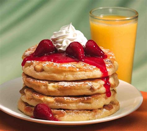 IHOP ♥ | Strawberry cheesecake pancakes, Yummy breakfast, Breakfast ...