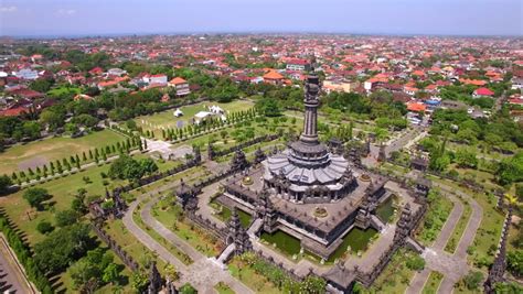 Time Lapse View Of The Bajra Sandhi Monument At Sunset In Denpasar City ...